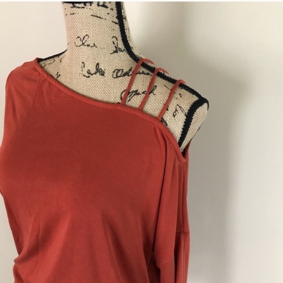 Rust strap shoulder top - Picture 5 of 6